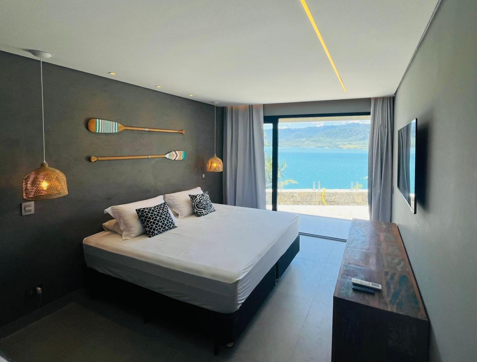 Suites Na Casa Da Praia Ильябела Экстерьер фото