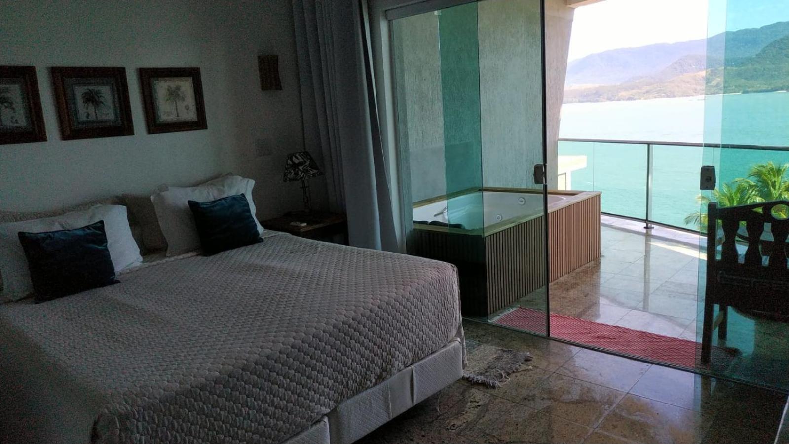 Suites Na Casa Da Praia Ильябела Экстерьер фото