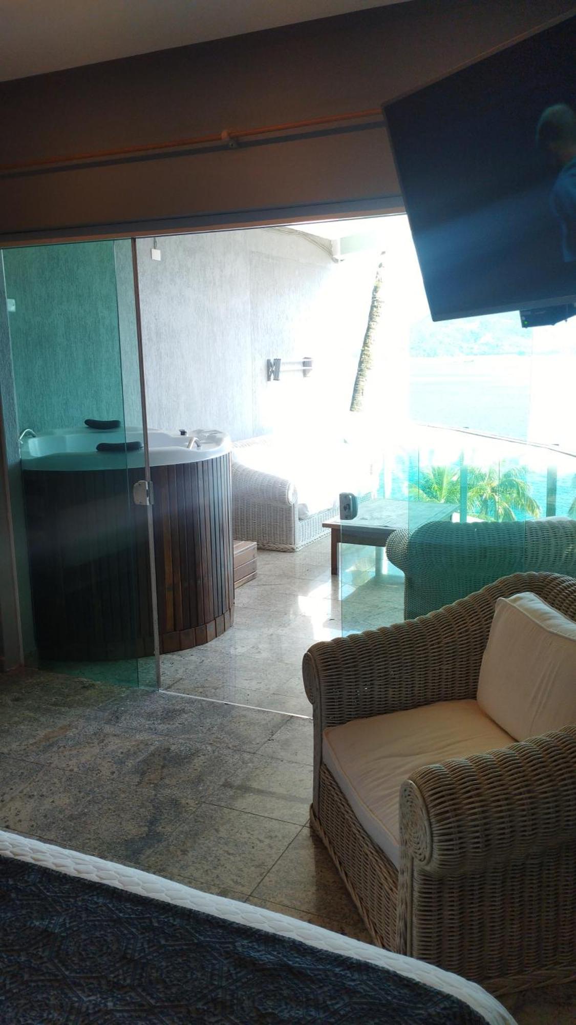 Suites Na Casa Da Praia Ильябела Номер фото